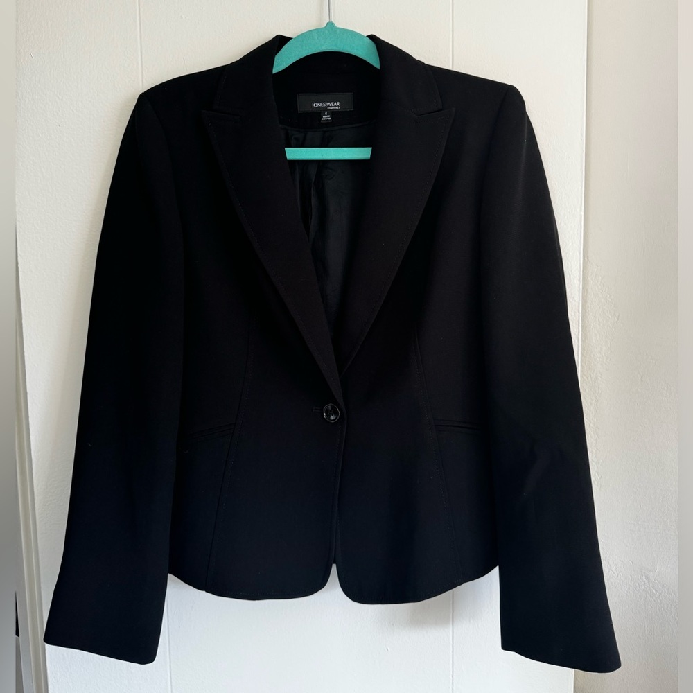 Black Jones Wear Blazer